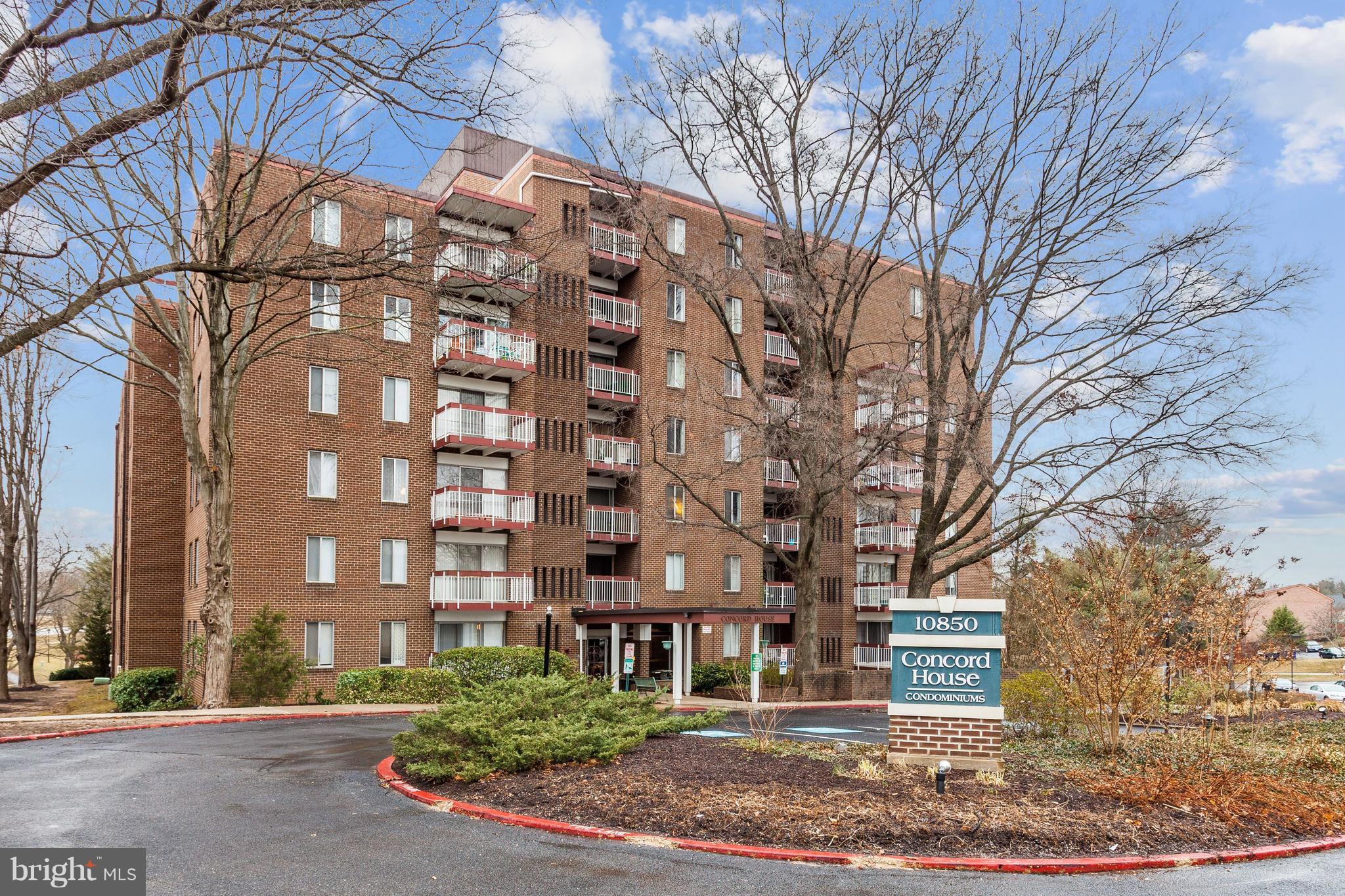 Masterfully updated condo in the heart of Columbia offering an open floor plan, parquet floors throughout& freshly painted interiors. Kitchen features sleek cabinetry, modern hardware, tiled backsplash& gas cooking. Spacious living/dining room w/balcony access and a gorgeous view. MBD w/a large walk in closet. A short stroll to Wilde Lake, Starbucks& Columbia Mall. Electric/Water/Sewer Included.