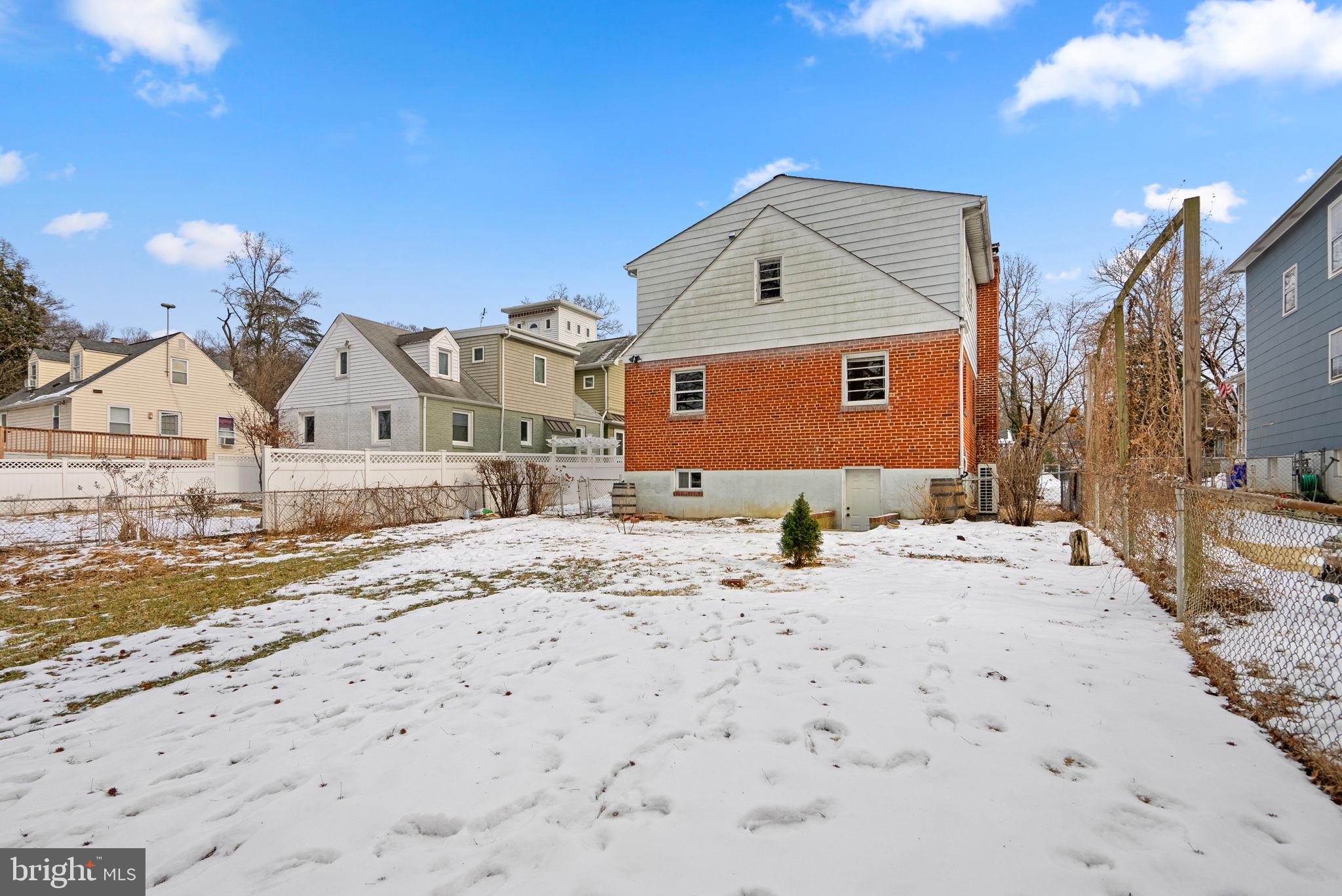 BERWYN HEIGHTS - Residential