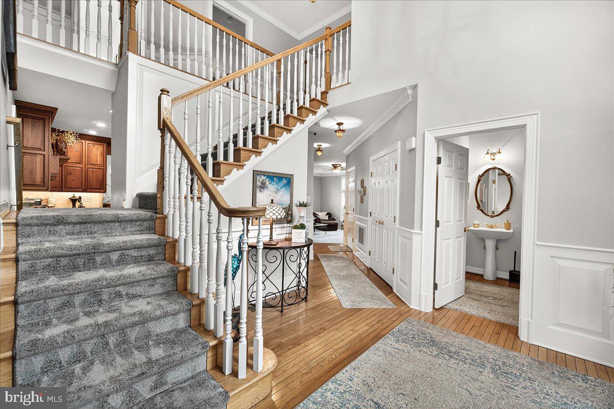 SPRING RIDGE - Residential