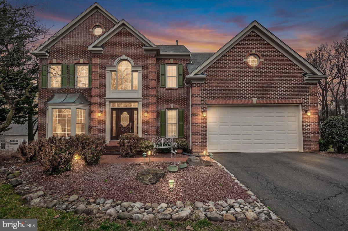 SPRING RIDGE - Residential