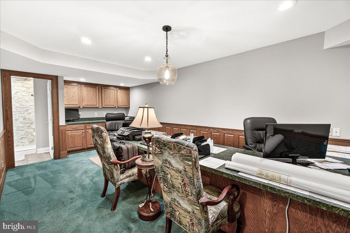 SPRING RIDGE - Residential