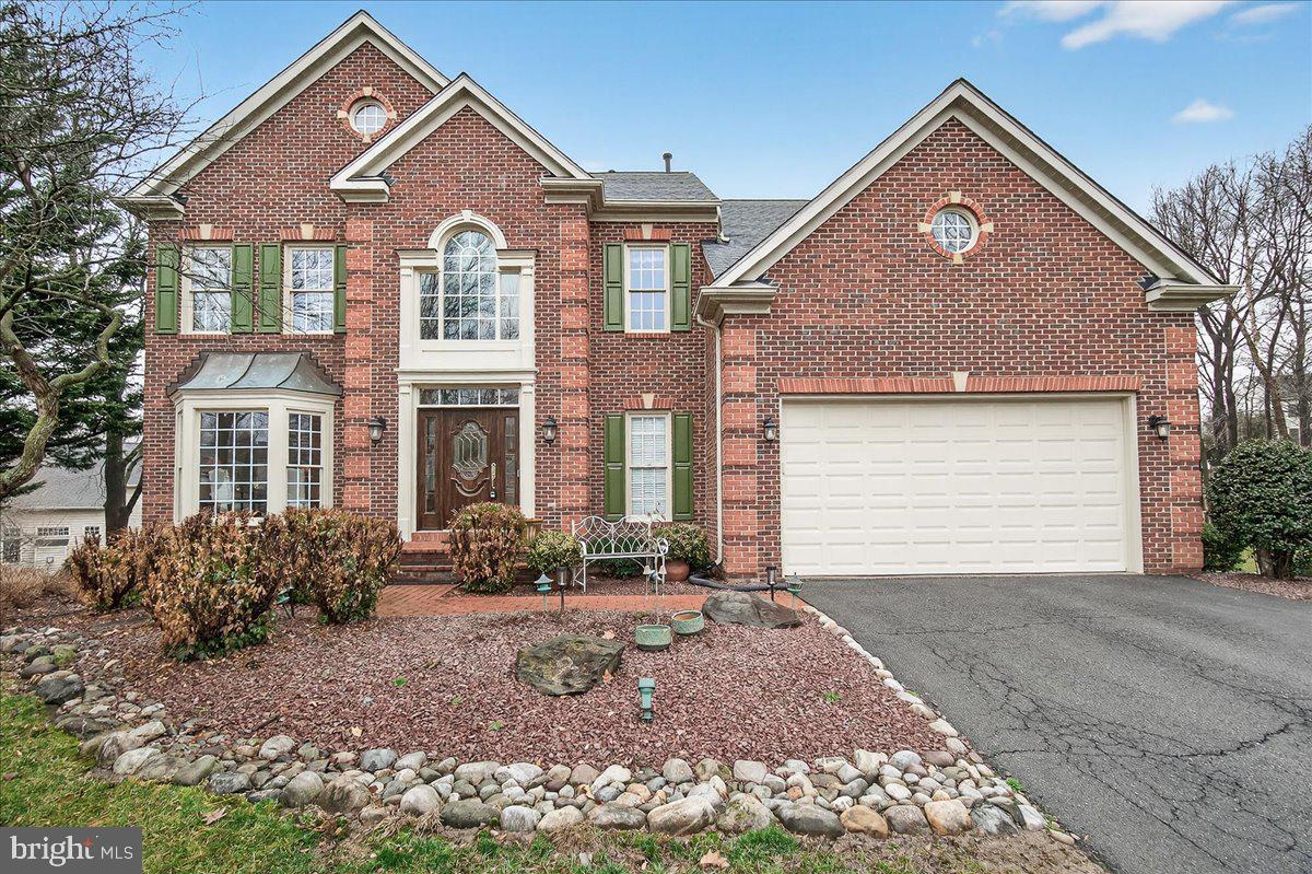 SPRING RIDGE - Residential