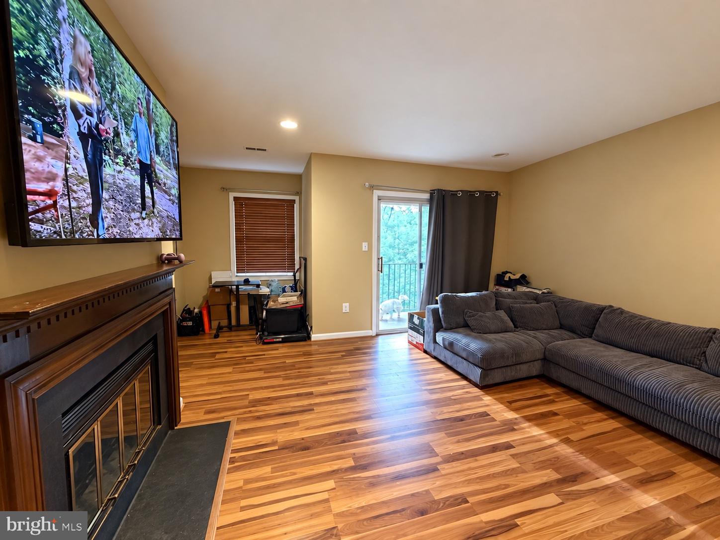 3760 MADISON LANE B 3760B