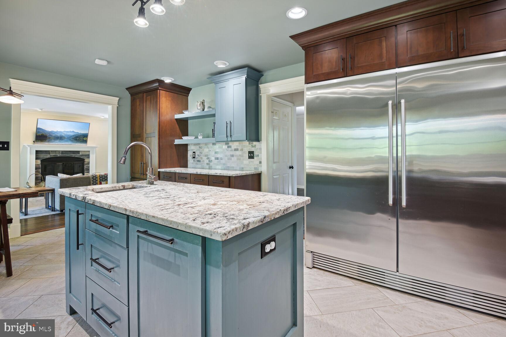 ANCIENT OAK - Residential