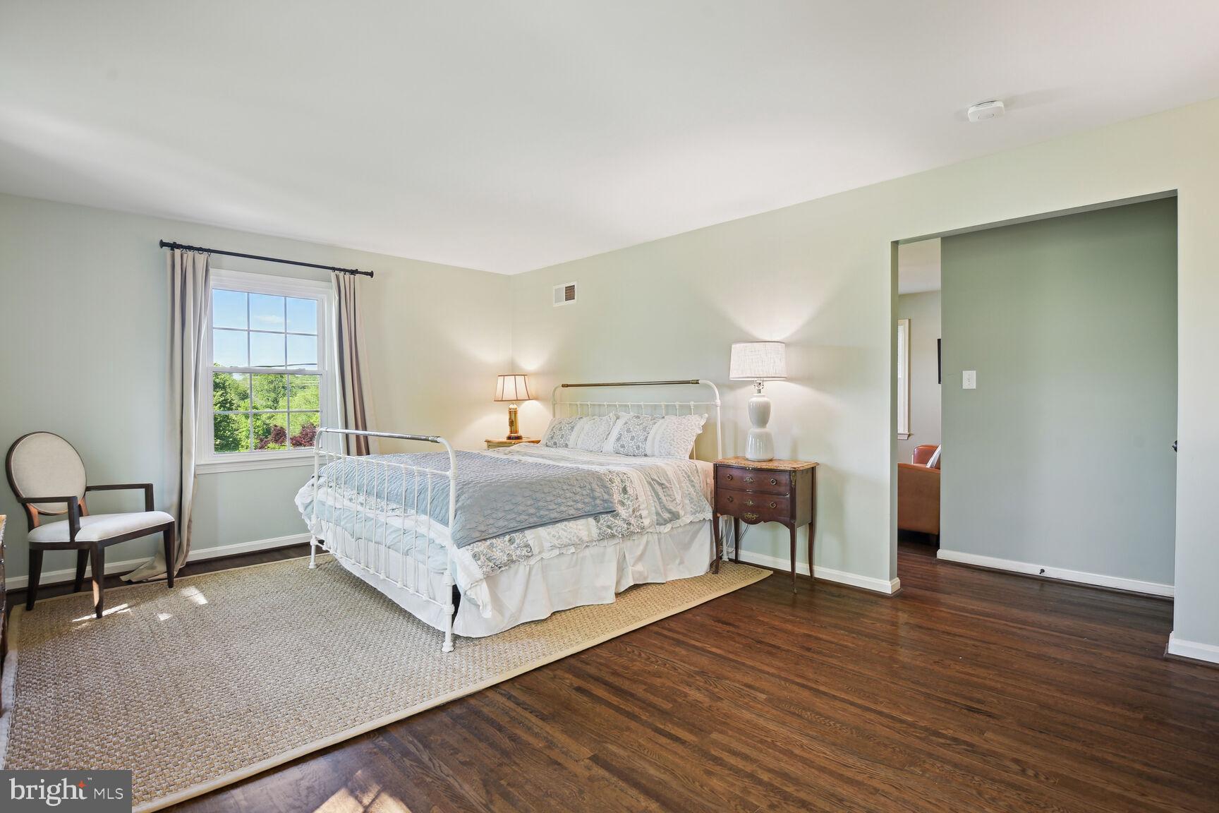 ANCIENT OAK - Residential