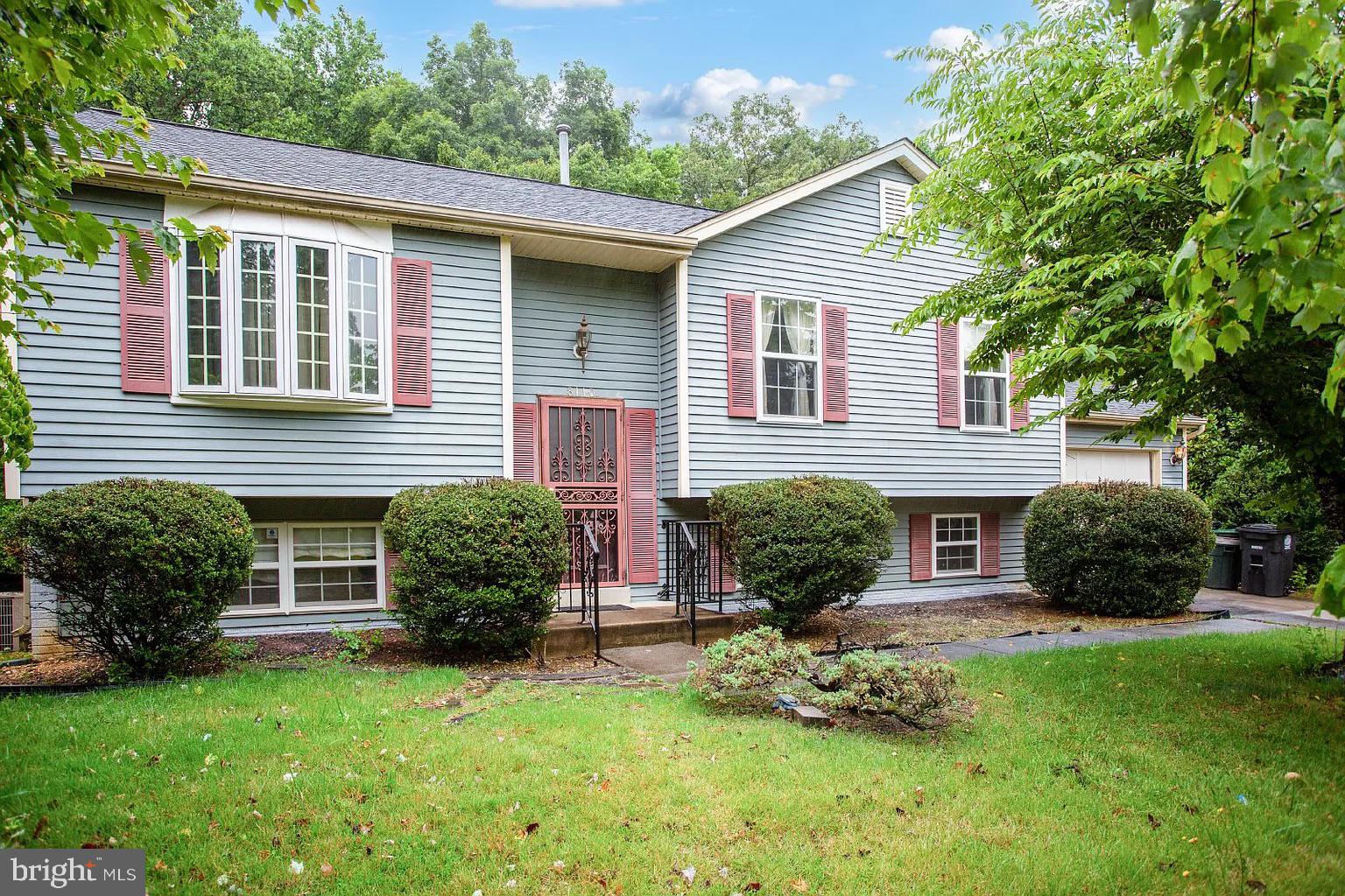 CAMP SPRINGS - Residential Lease