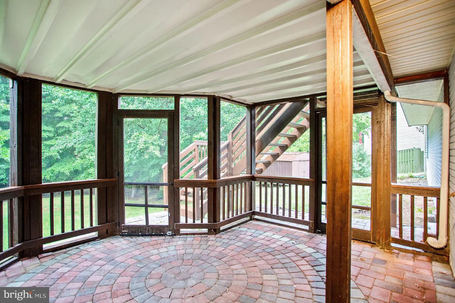 CAMP SPRINGS - Residential Lease