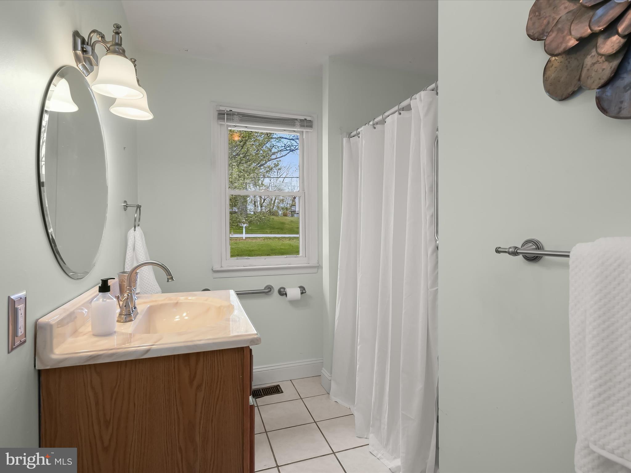 UNIONTOWN - Residential