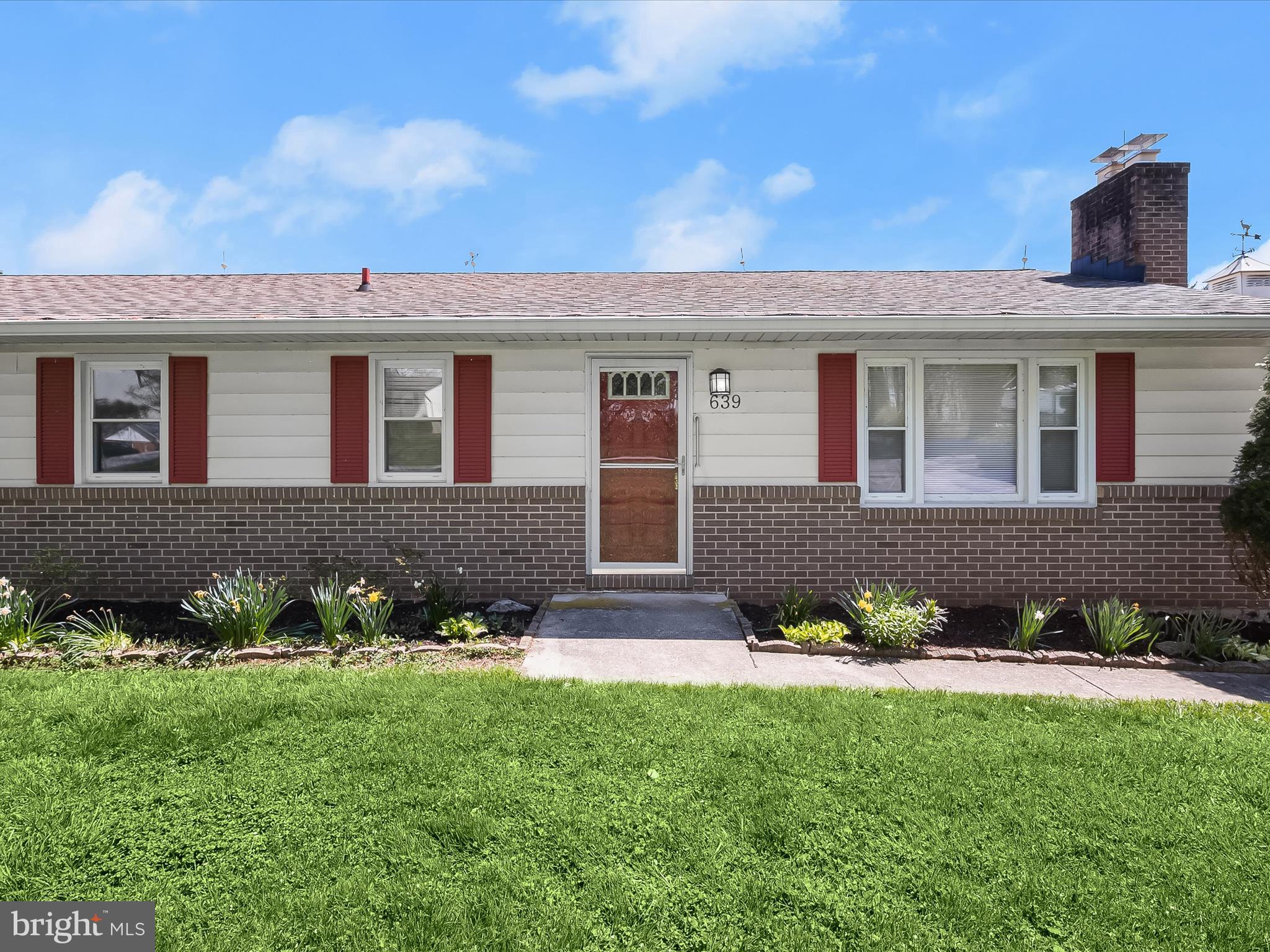 UNIONTOWN - Residential