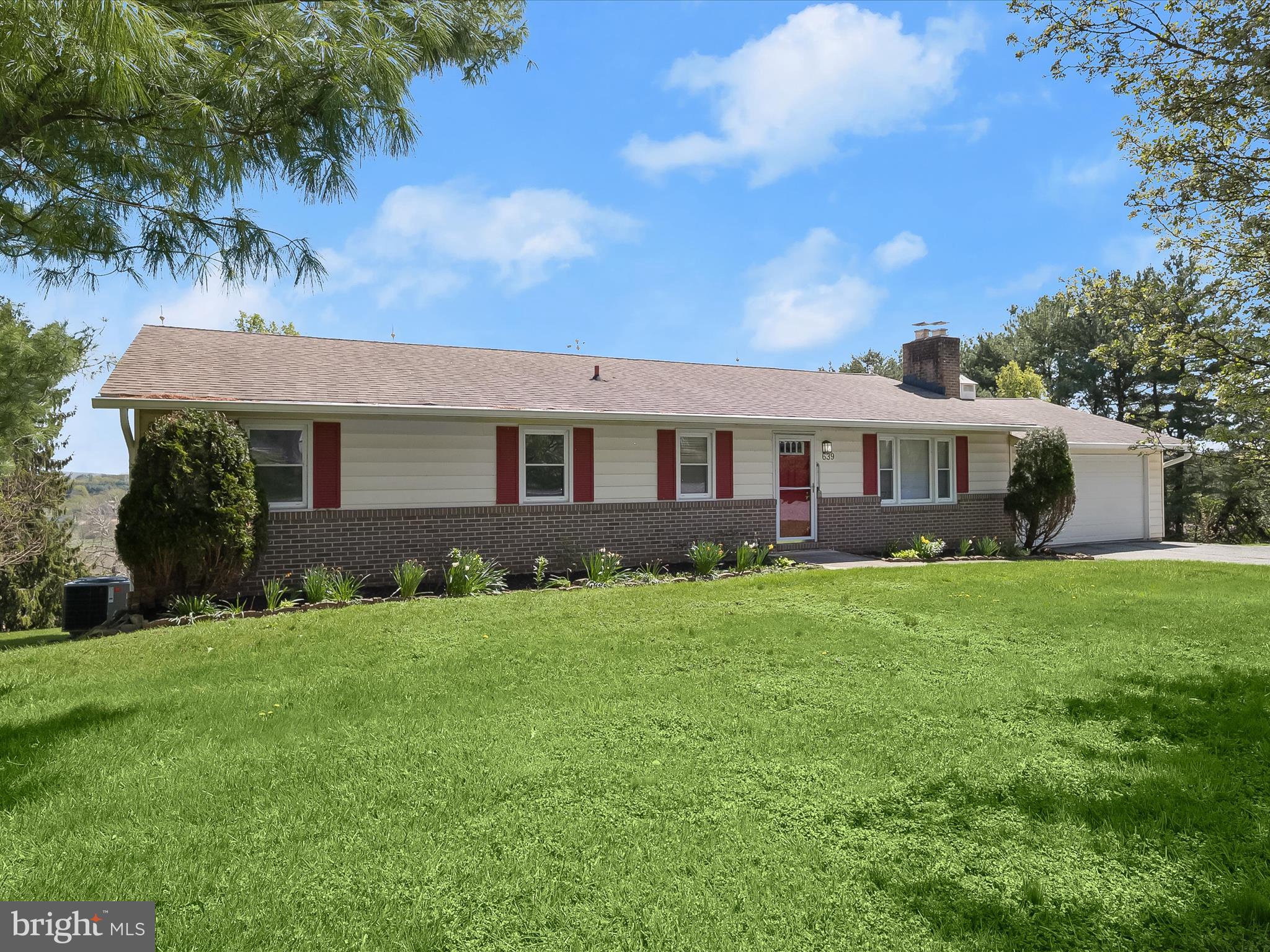 UNIONTOWN - Residential