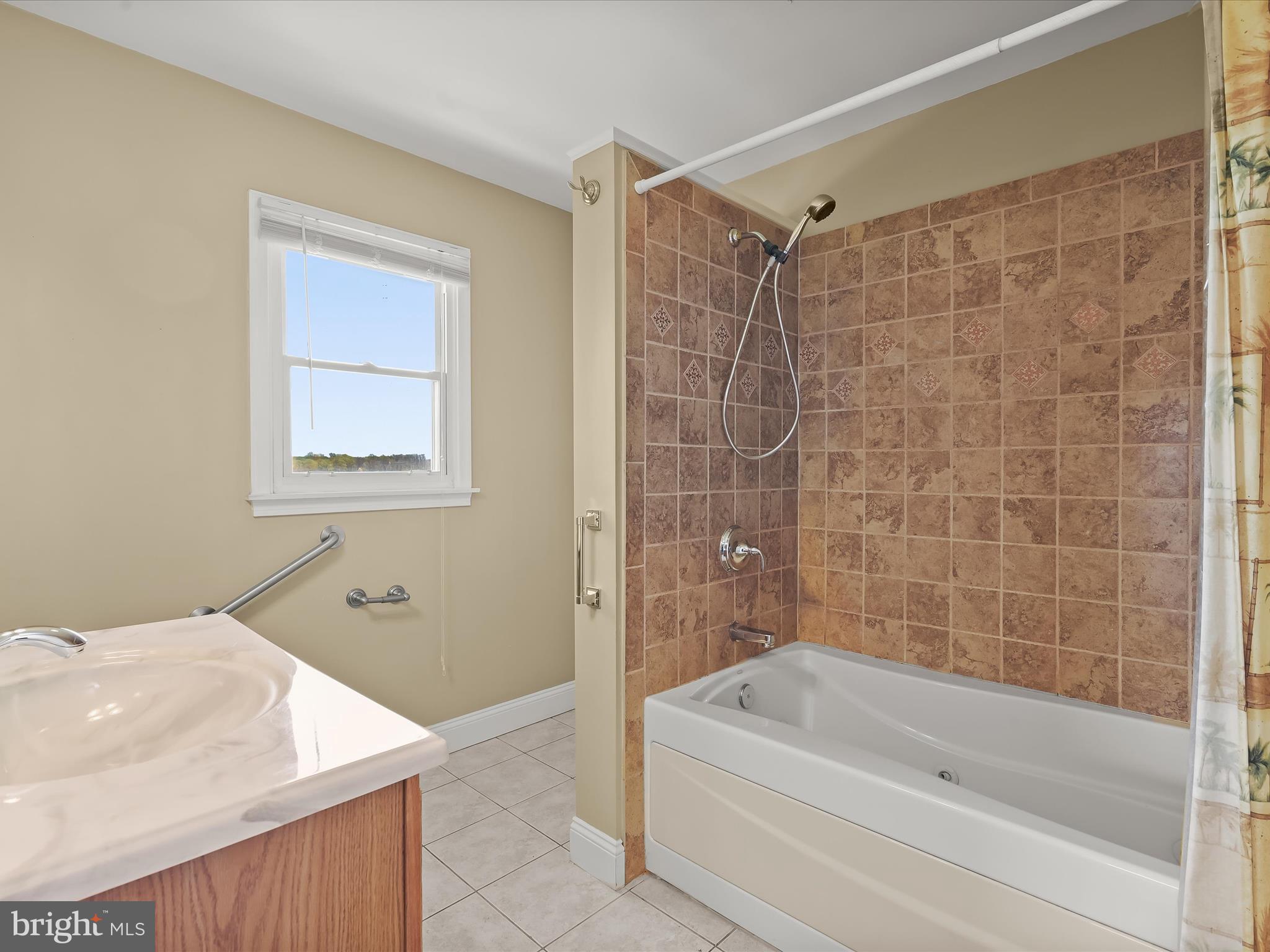 UNIONTOWN - Residential