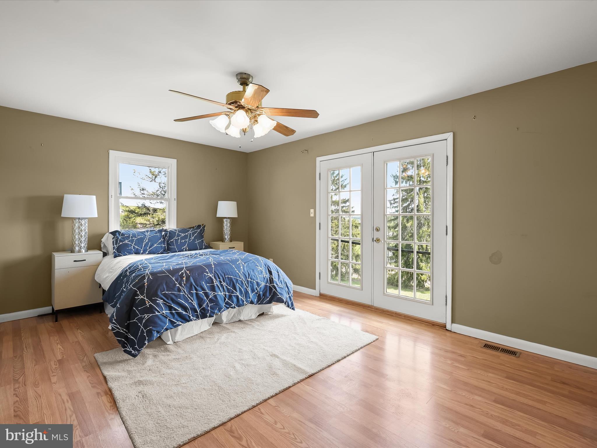 UNIONTOWN - Residential