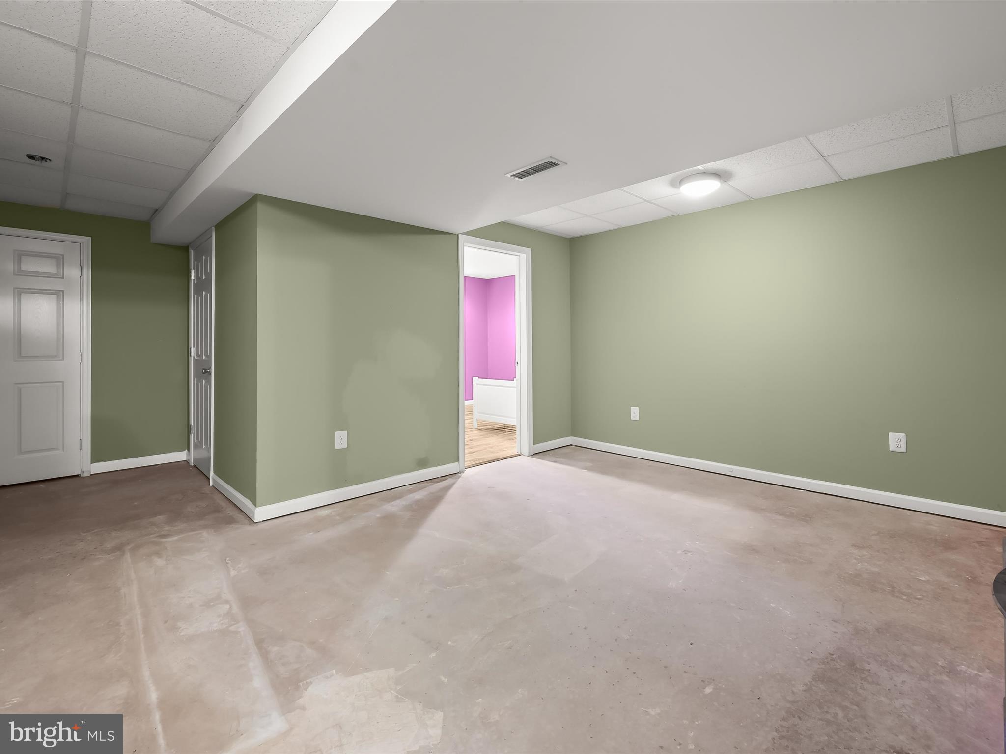 UNIONTOWN - Residential