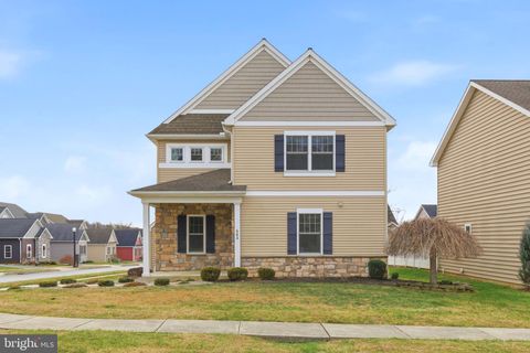 664 RICHMOND DRIVE LANCASTER PA 17601