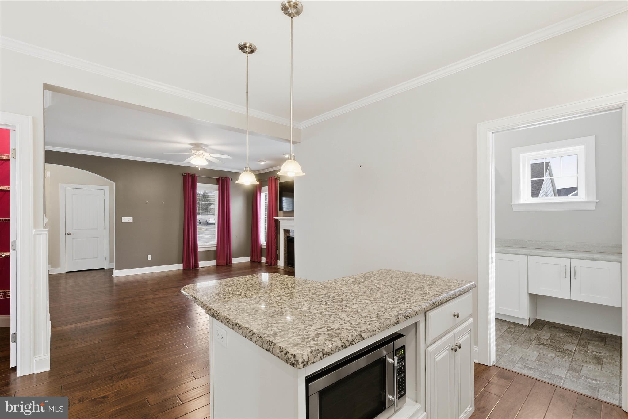 SOUTH MEADOW - Residential