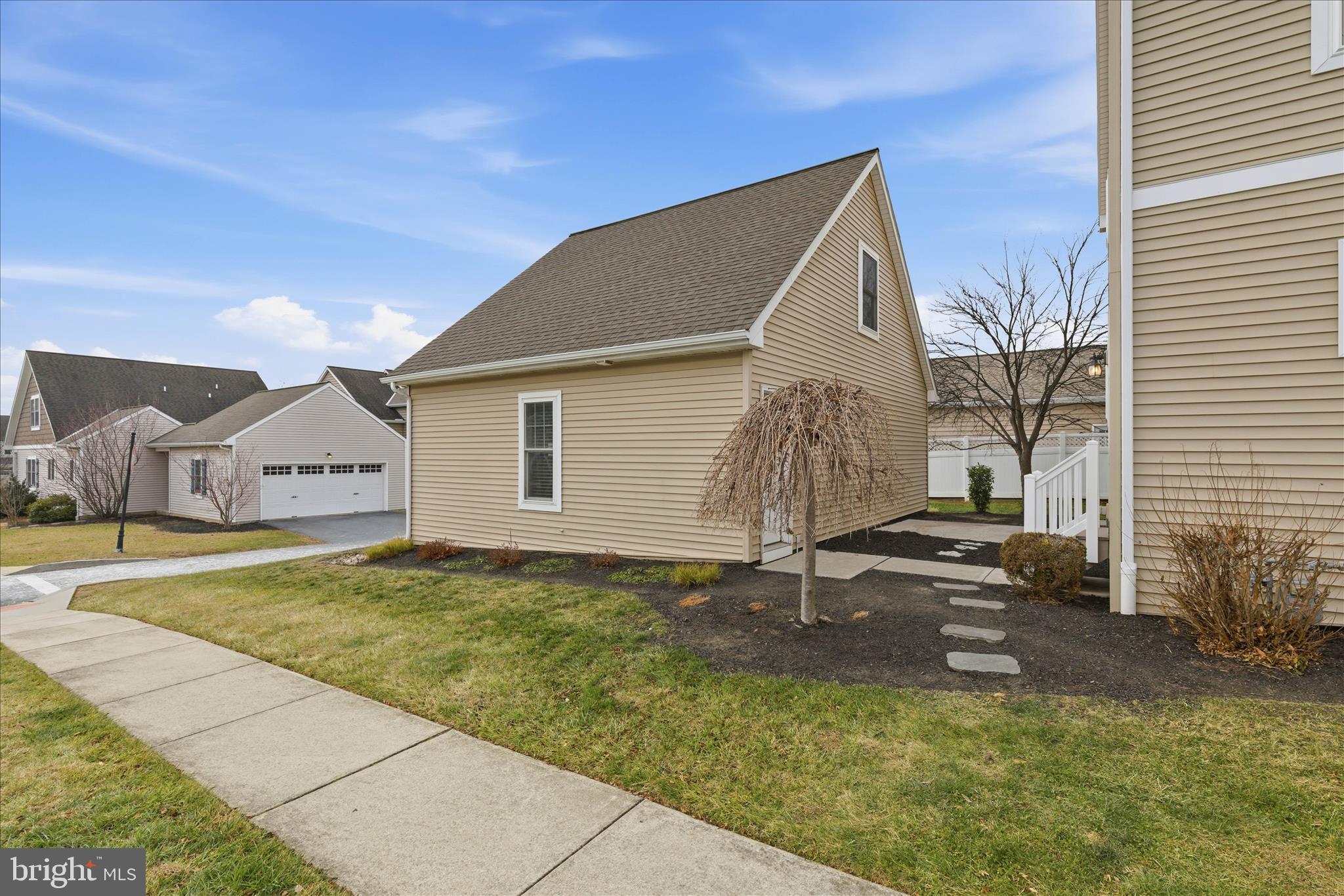 SOUTH MEADOW - Residential