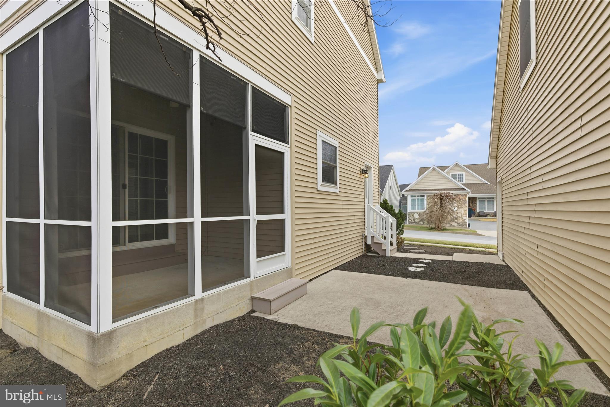 SOUTH MEADOW - Residential