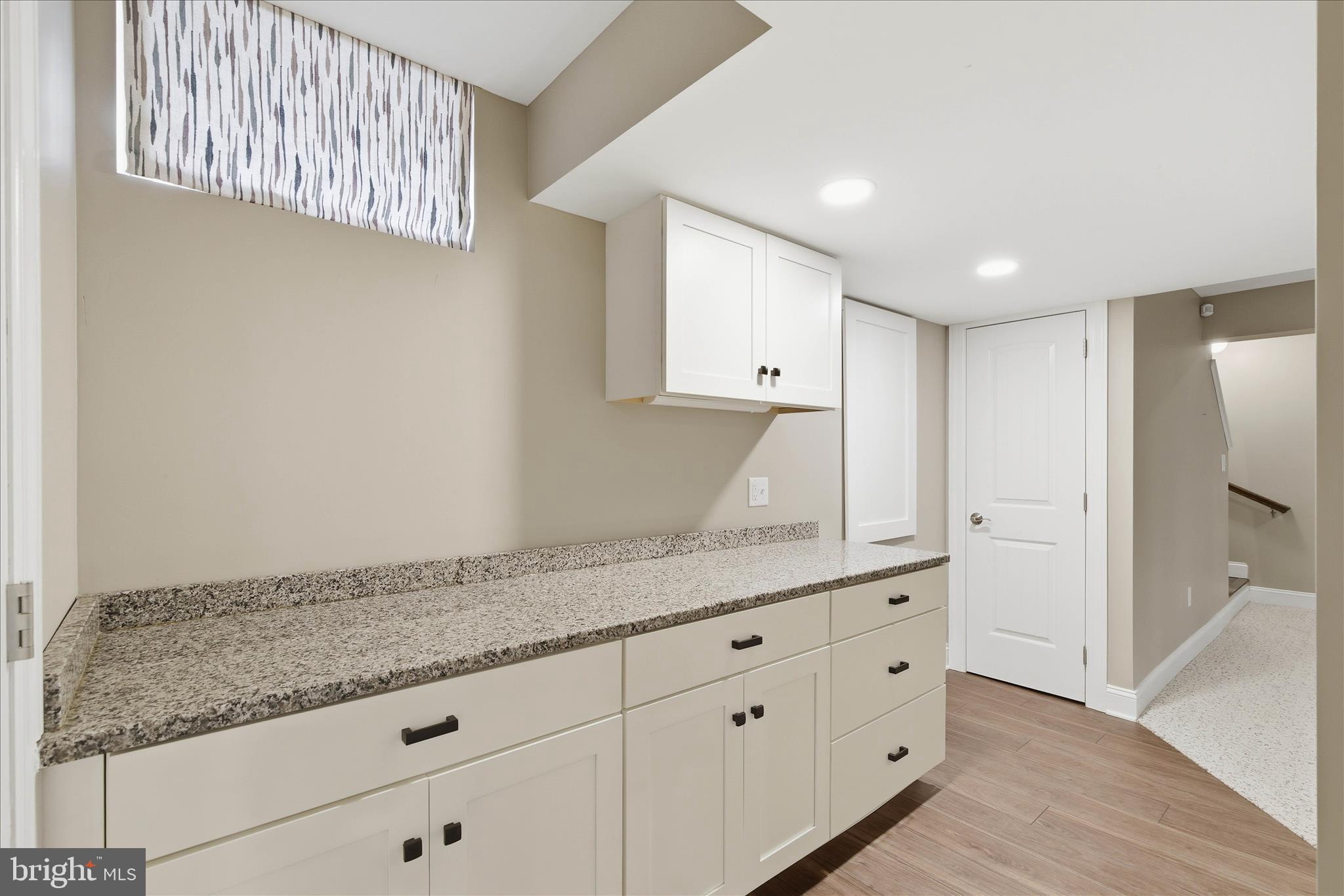 SOUTH MEADOW - Residential