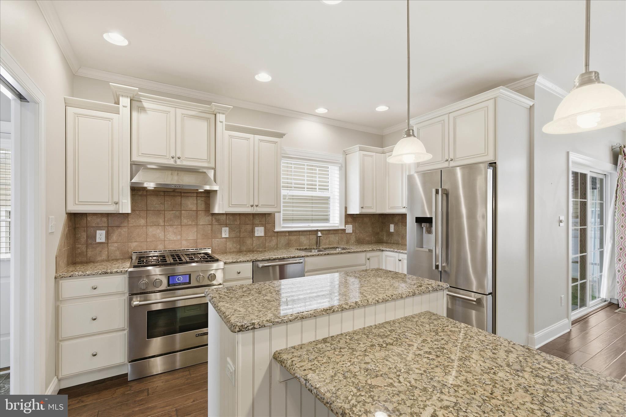 SOUTH MEADOW - Residential