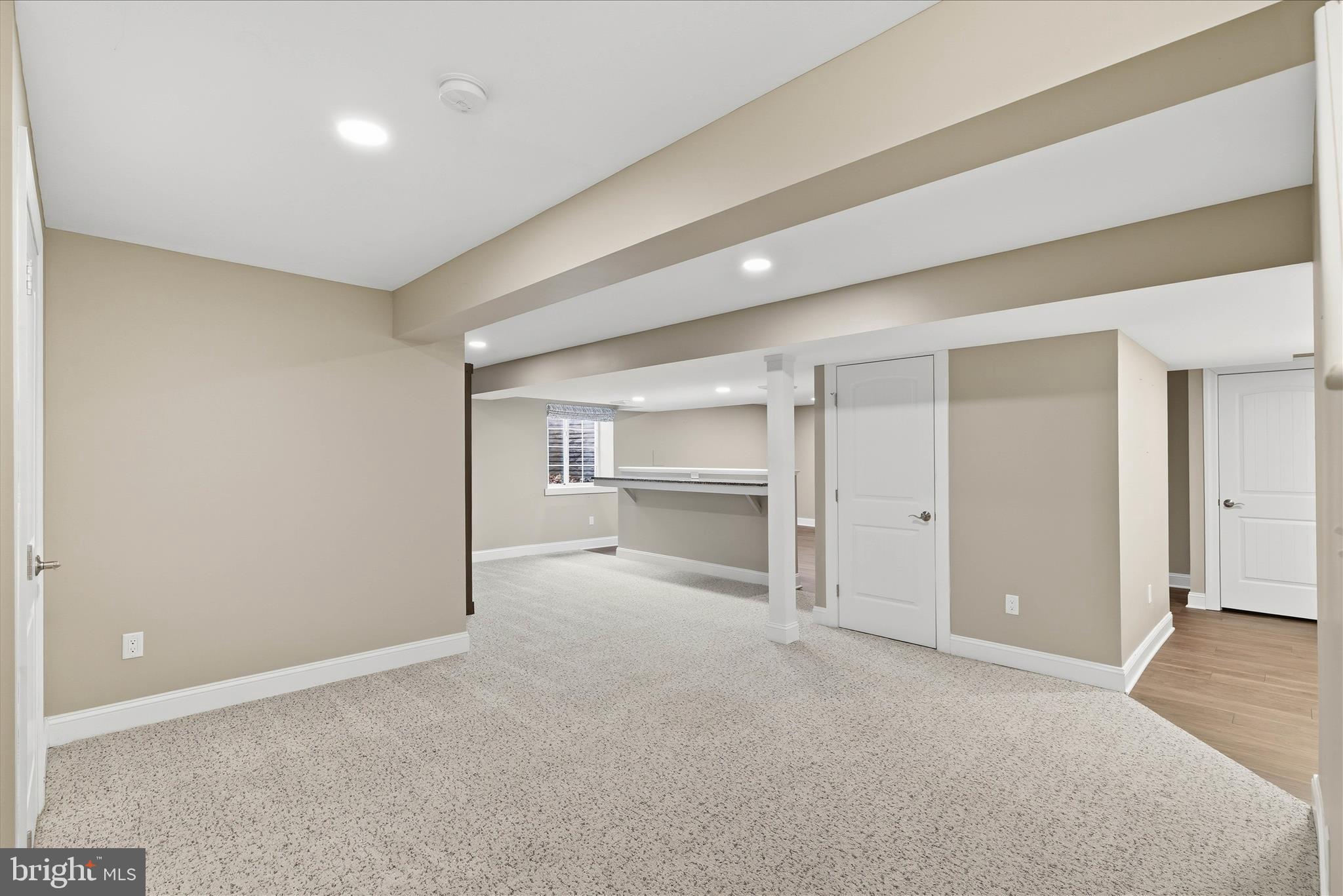 SOUTH MEADOW - Residential