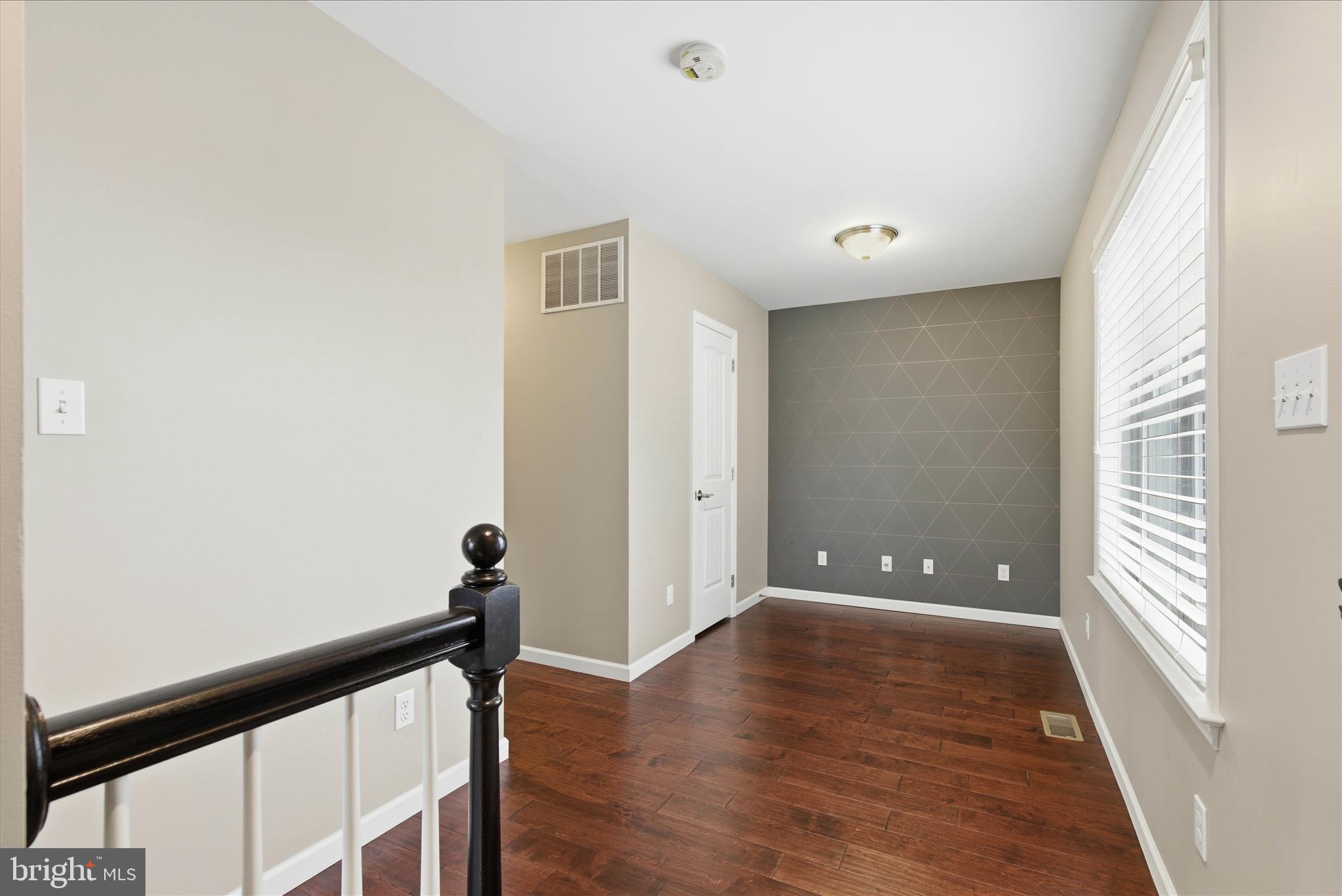 SOUTH MEADOW - Residential