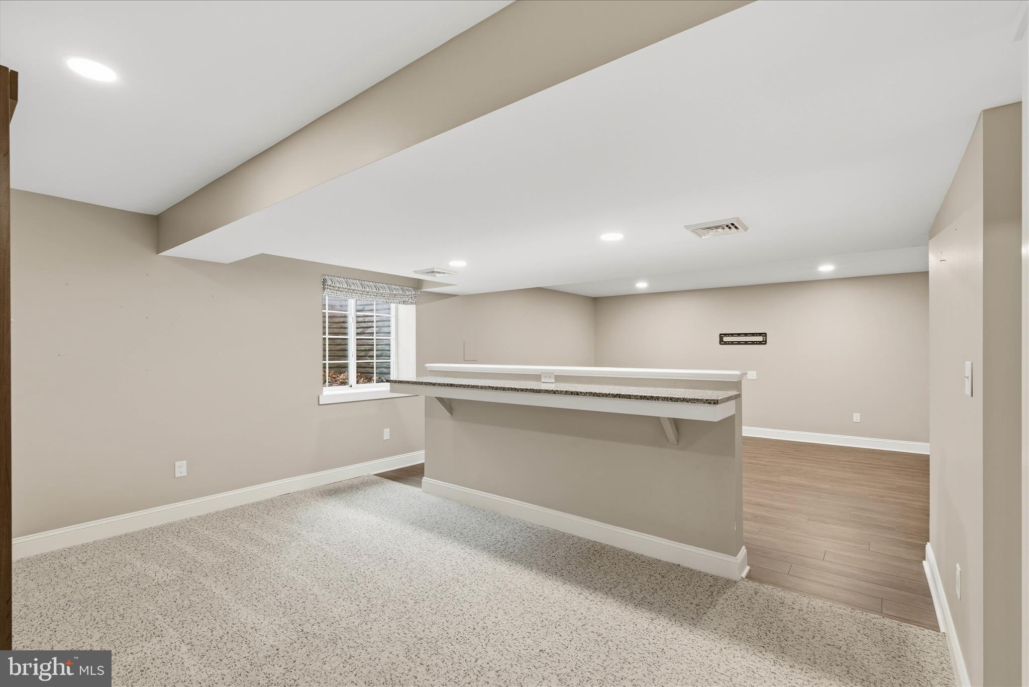 SOUTH MEADOW - Residential