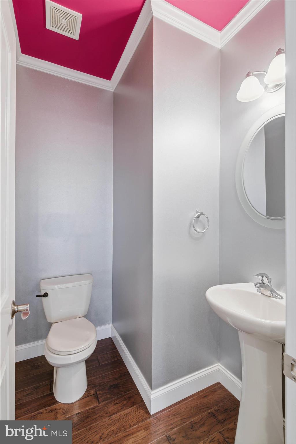 SOUTH MEADOW - Residential