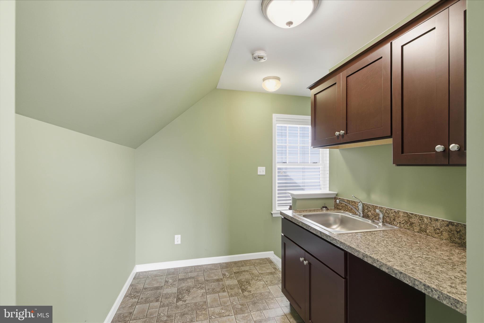 SOUTH MEADOW - Residential