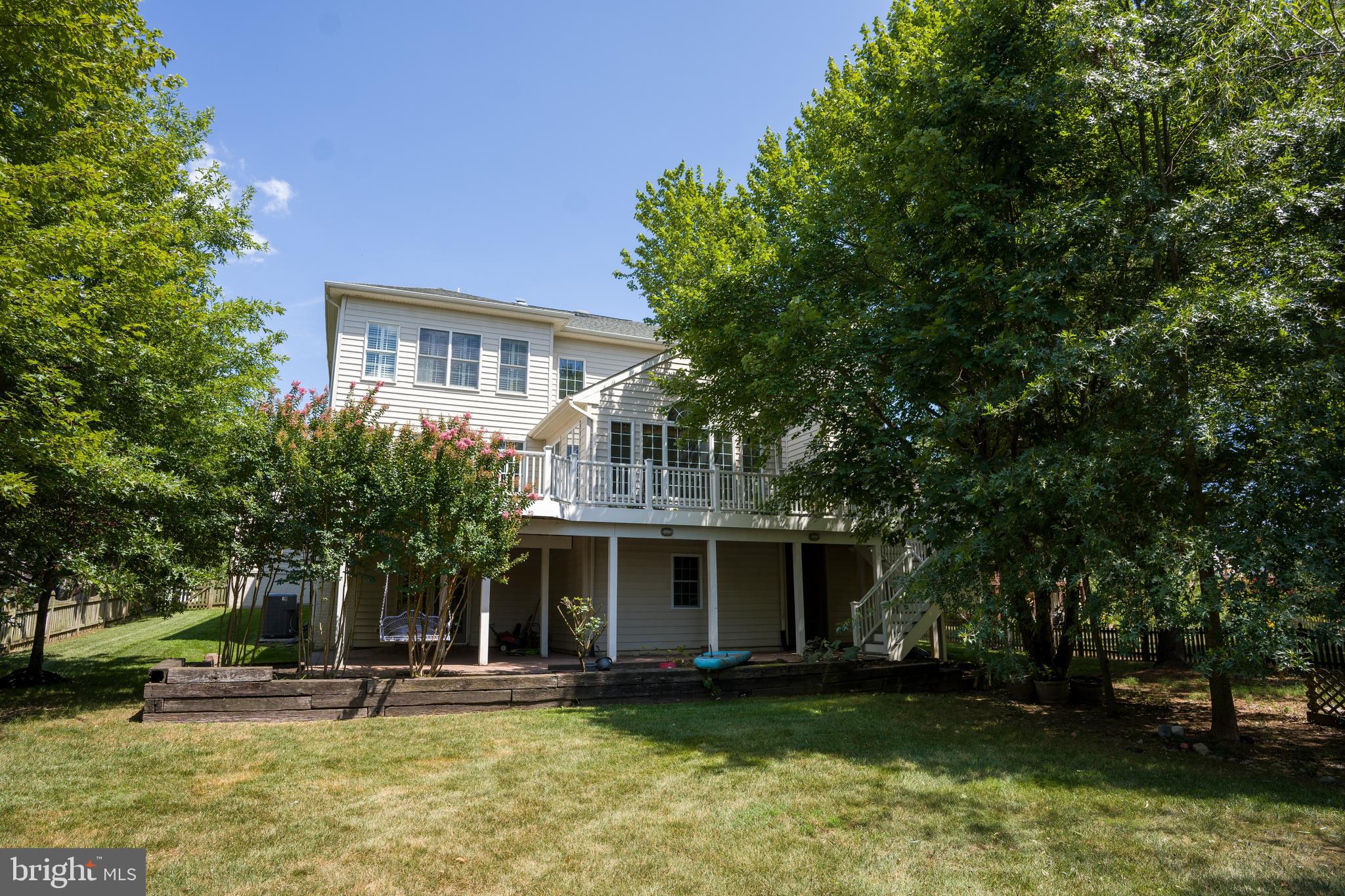 SOUTH RIDING - Residential