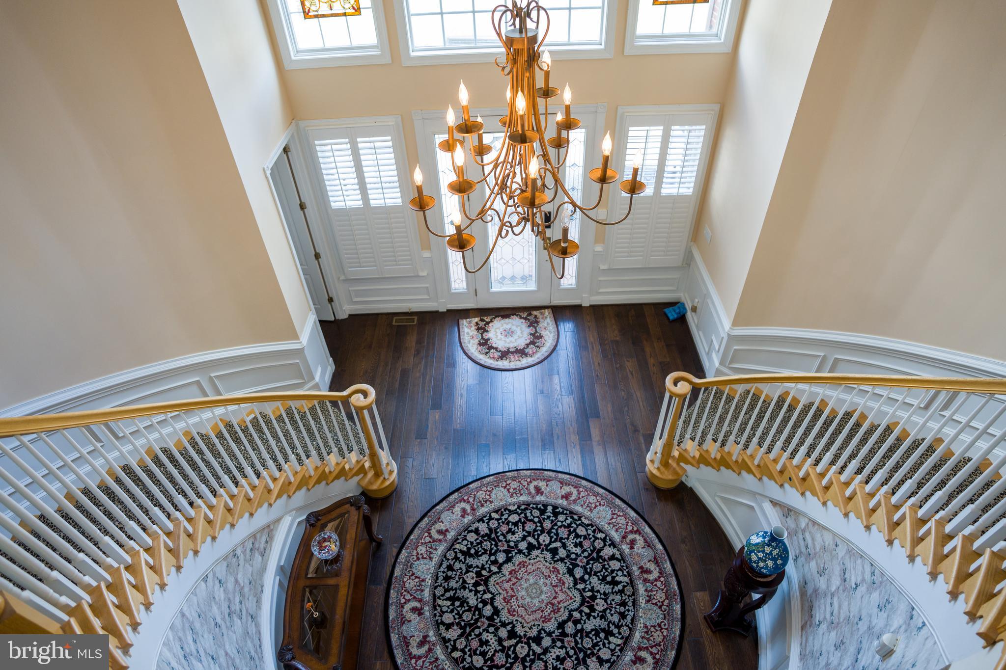 SOUTH RIDING - Residential