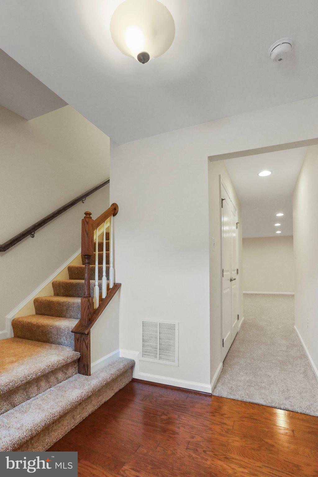 POTOMAC STATION - Residential Lease