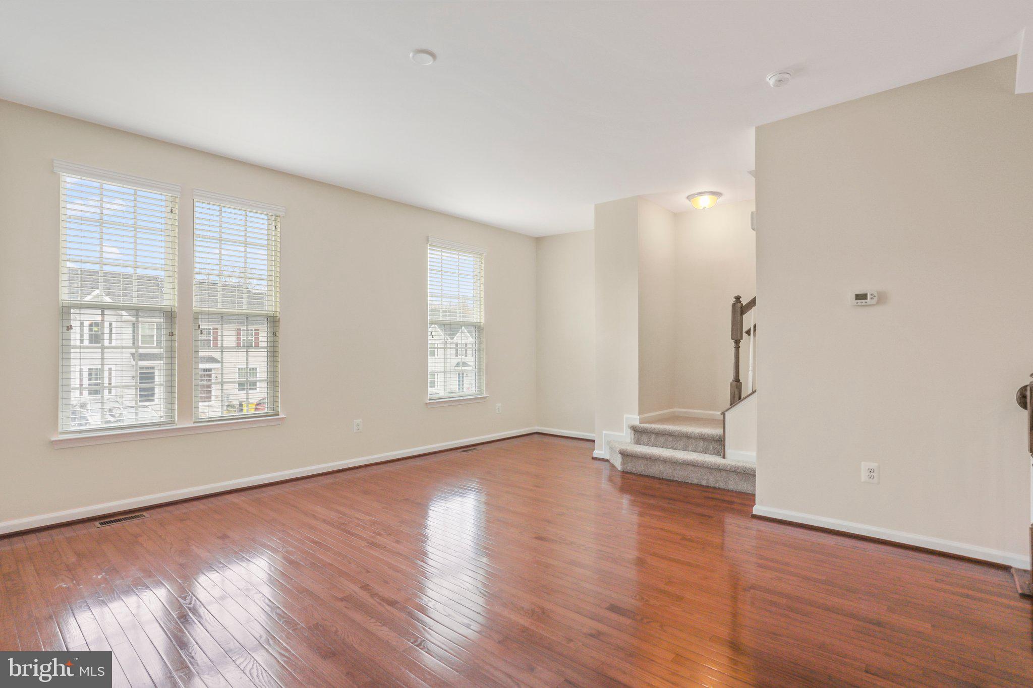 POTOMAC STATION - Residential Lease