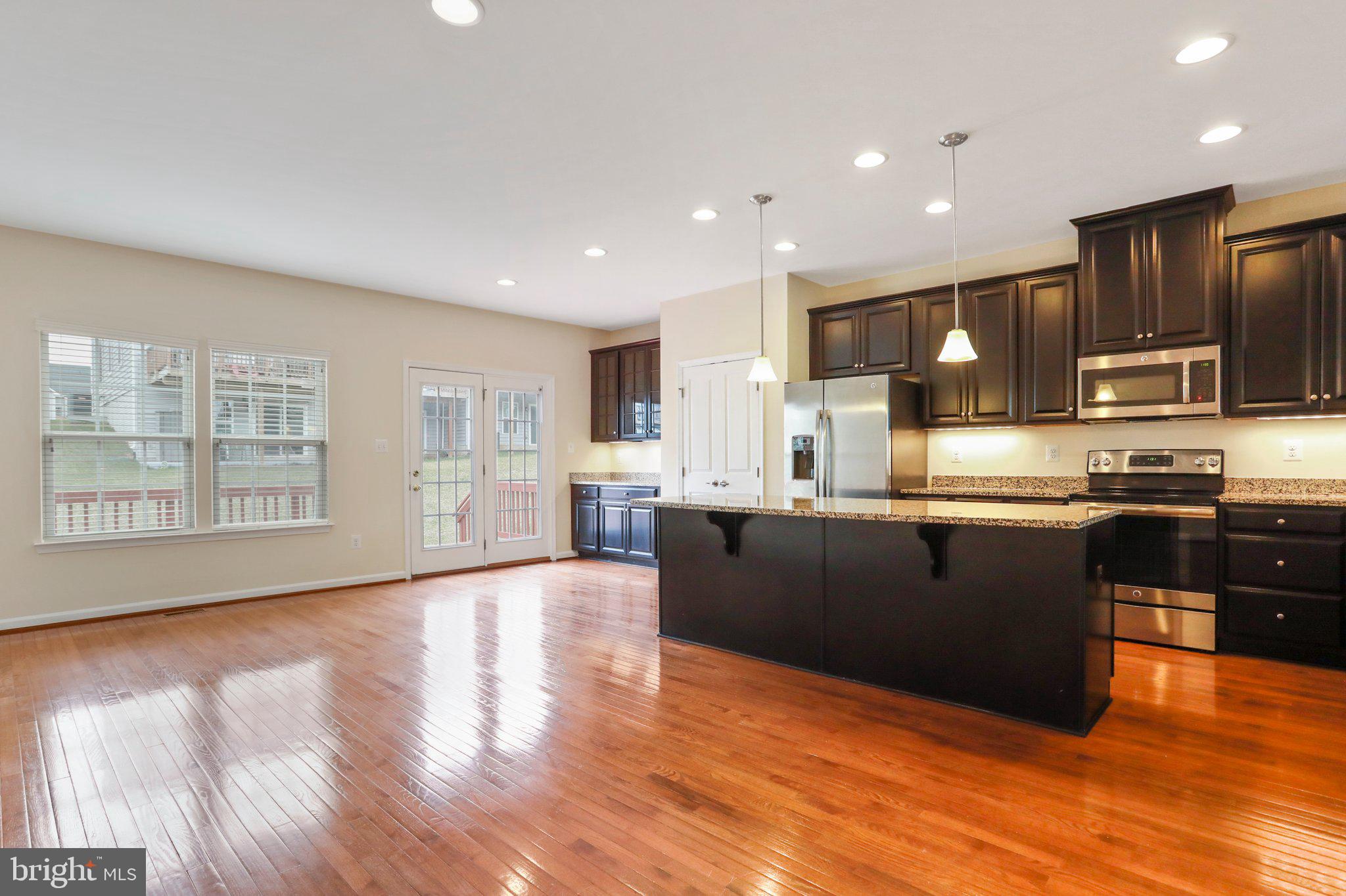 POTOMAC STATION - Residential Lease