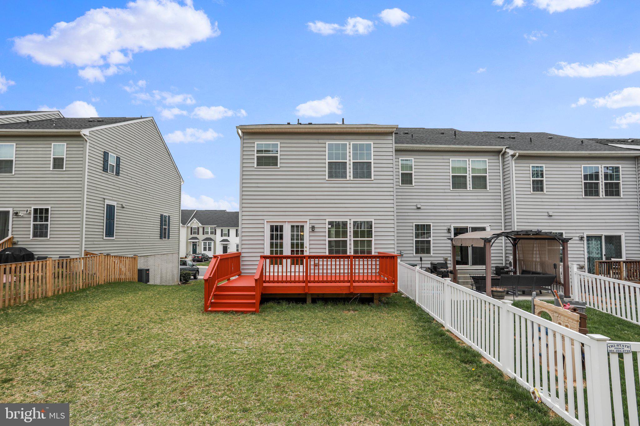 POTOMAC STATION - Residential Lease