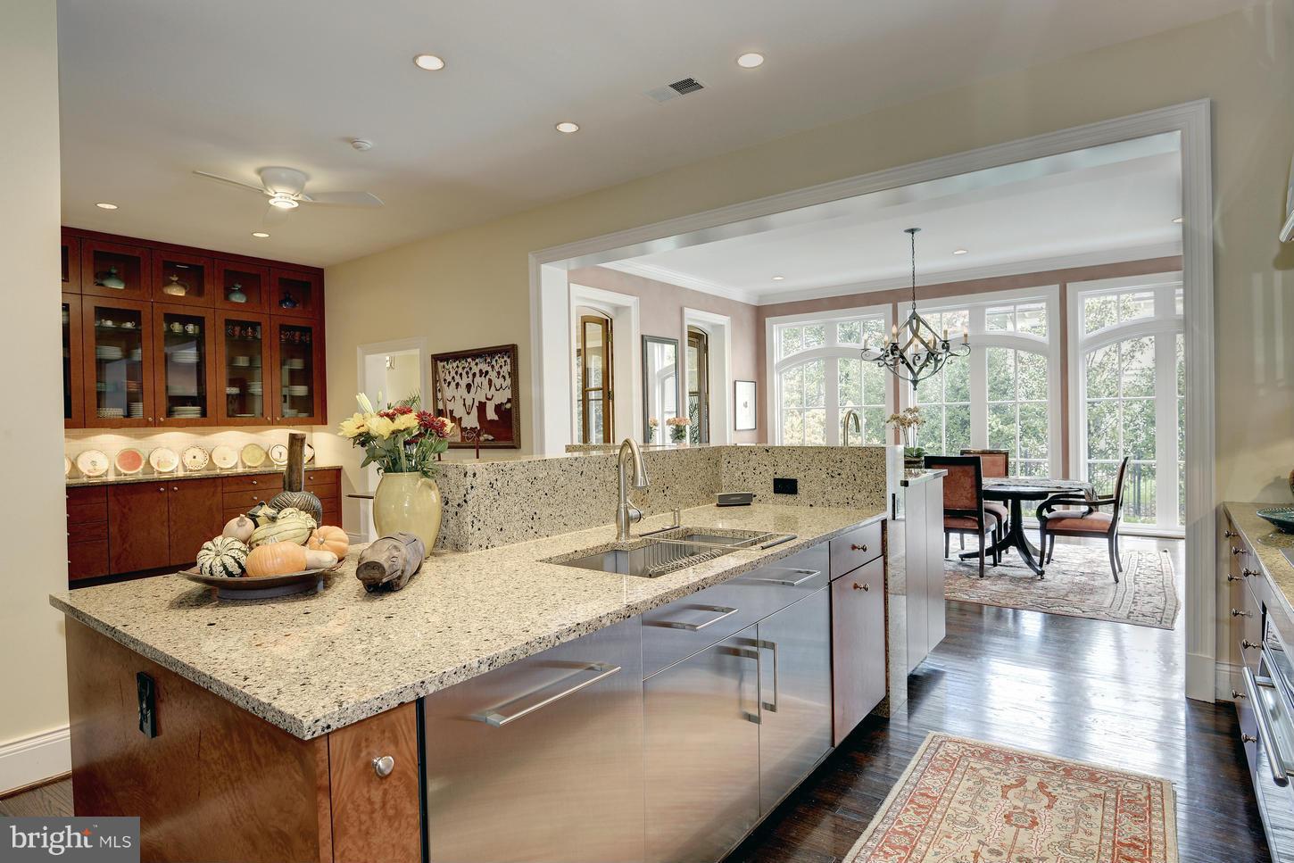 CHEVY CHASE - Residential