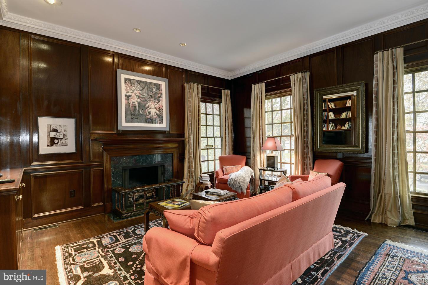 CHEVY CHASE - Residential