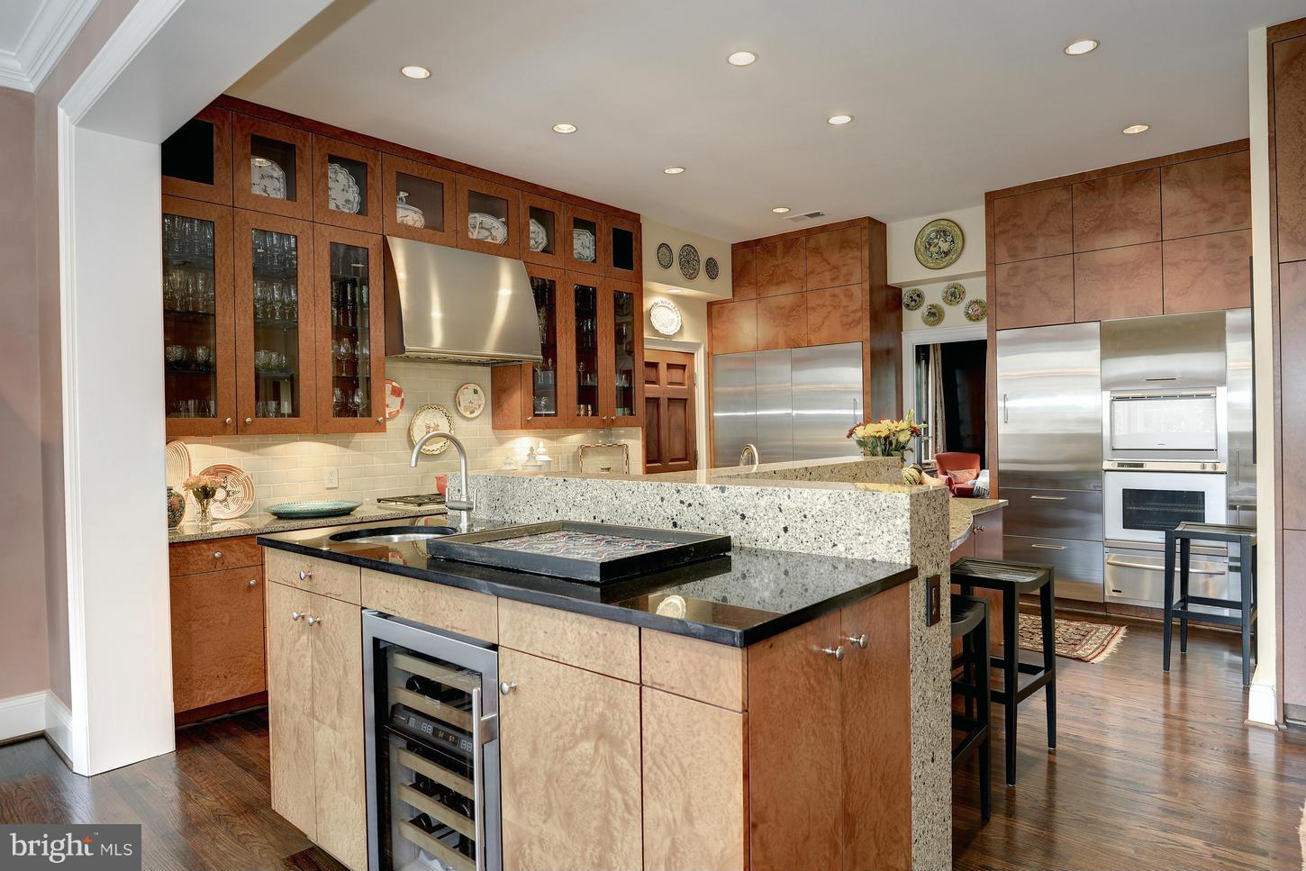 CHEVY CHASE - Residential