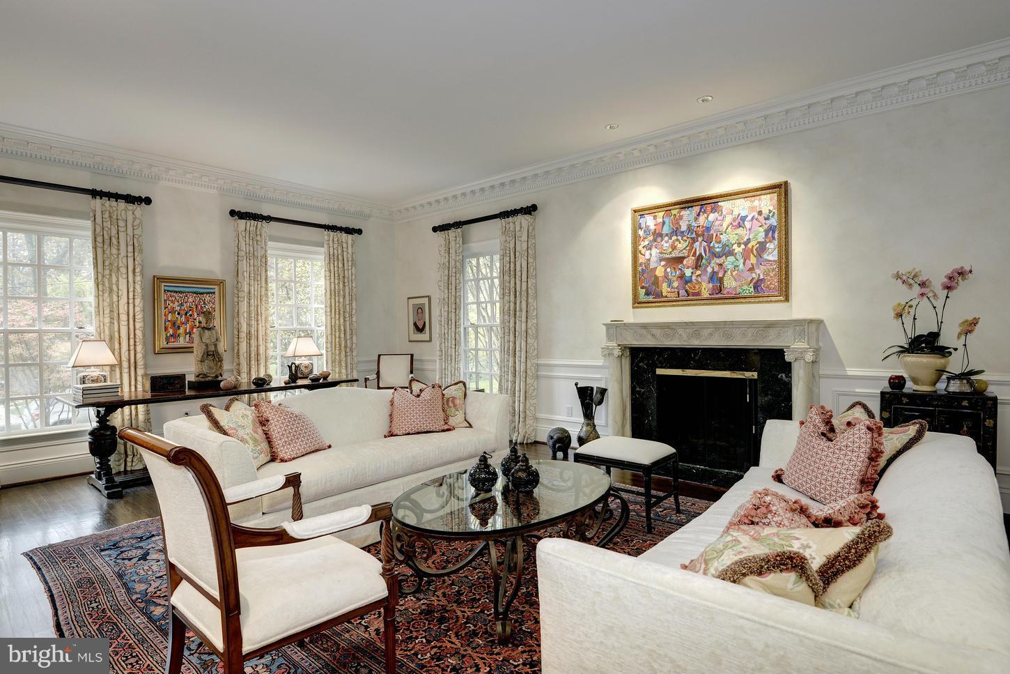 CHEVY CHASE - Residential