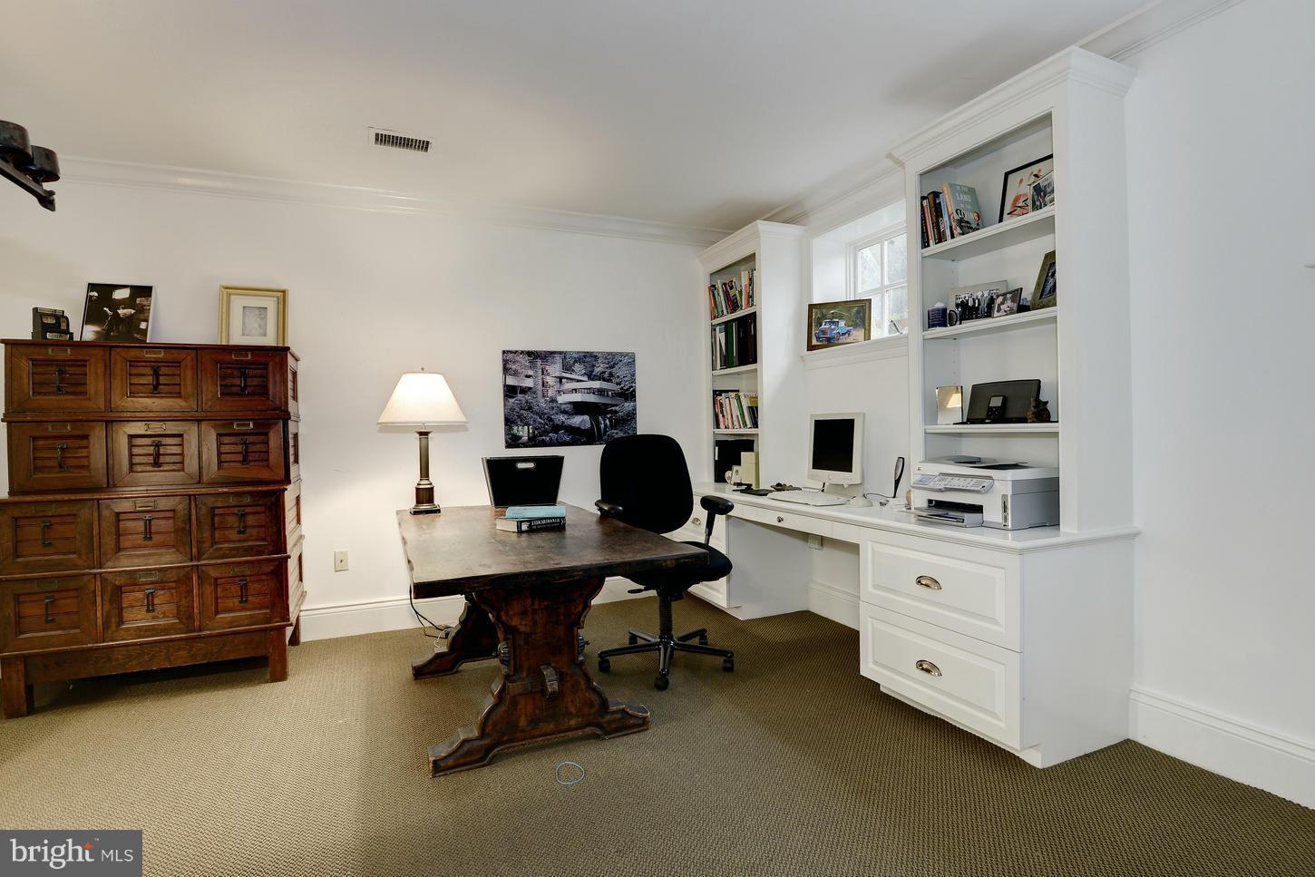 CHEVY CHASE - Residential