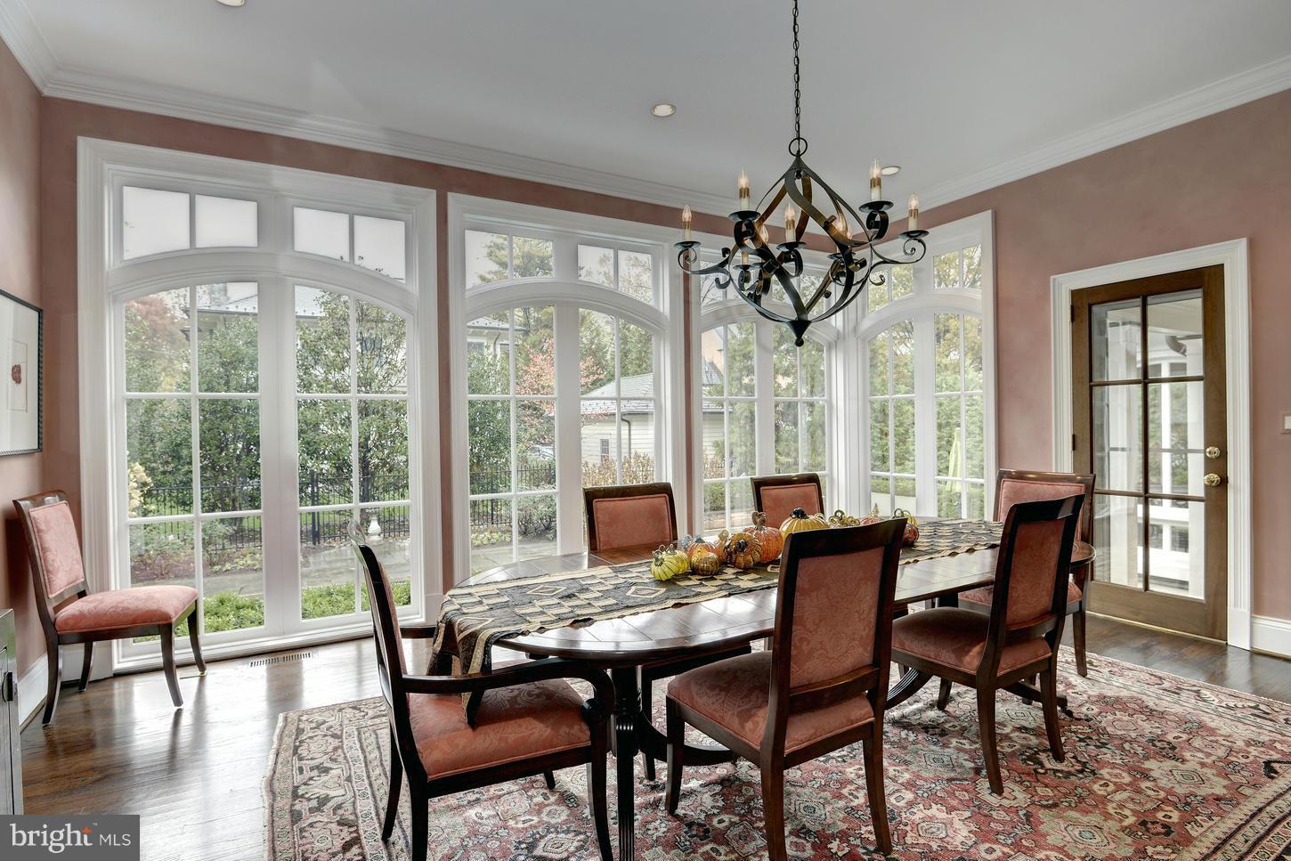 CHEVY CHASE - Residential