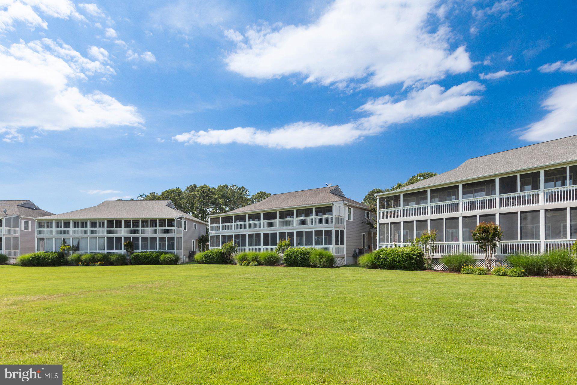 POTOMAC BEACH - Residential