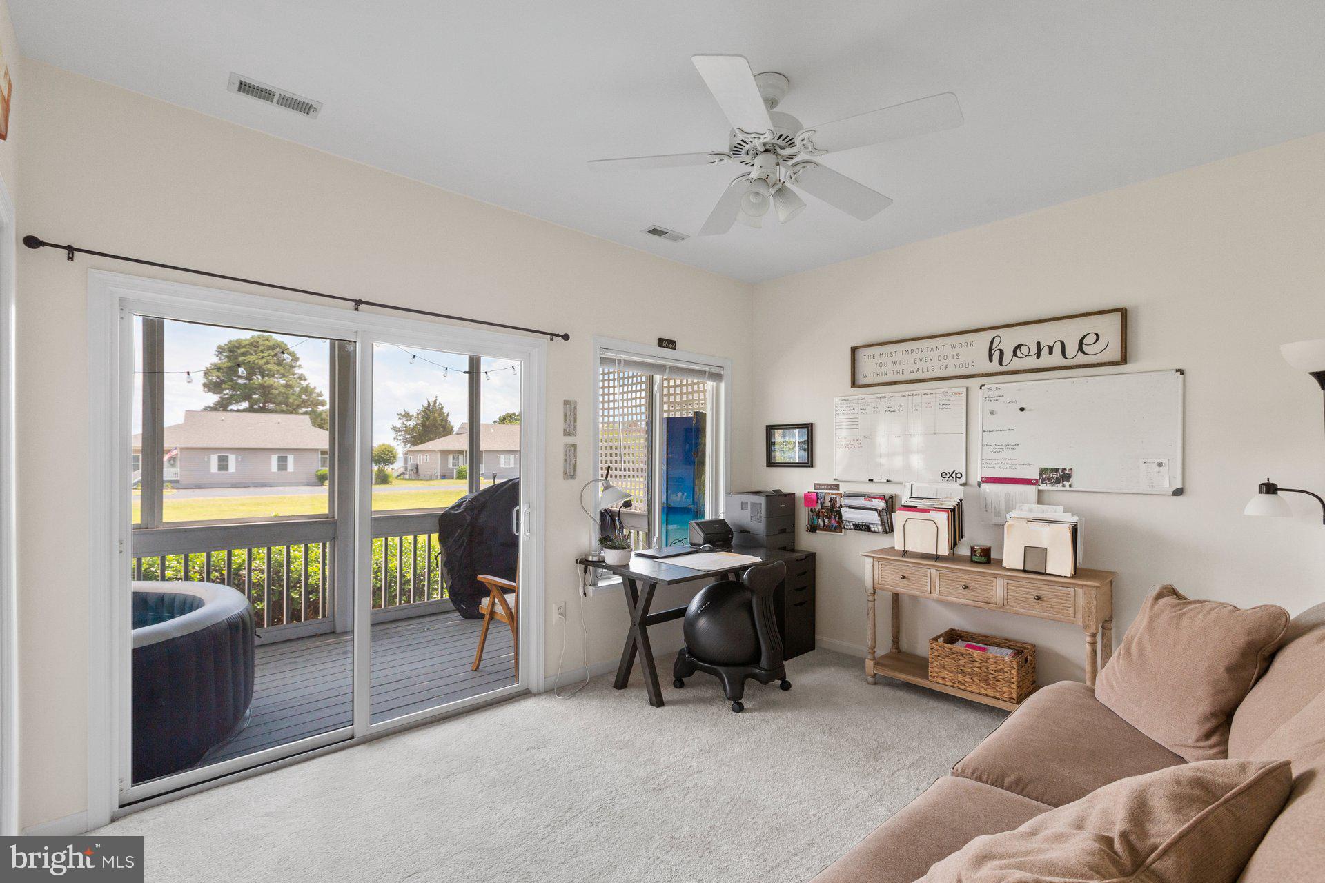 POTOMAC BEACH - Residential