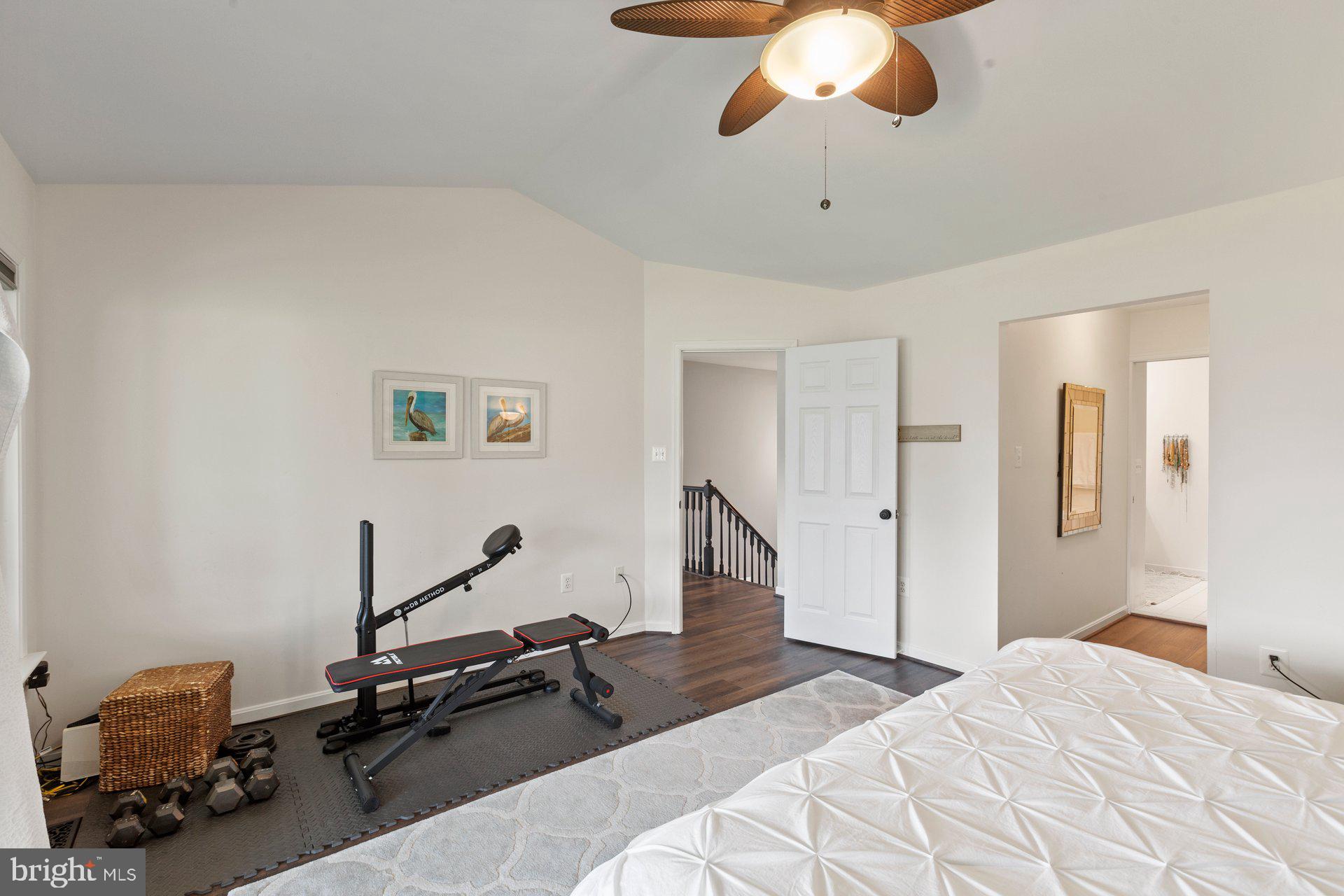 POTOMAC BEACH - Residential