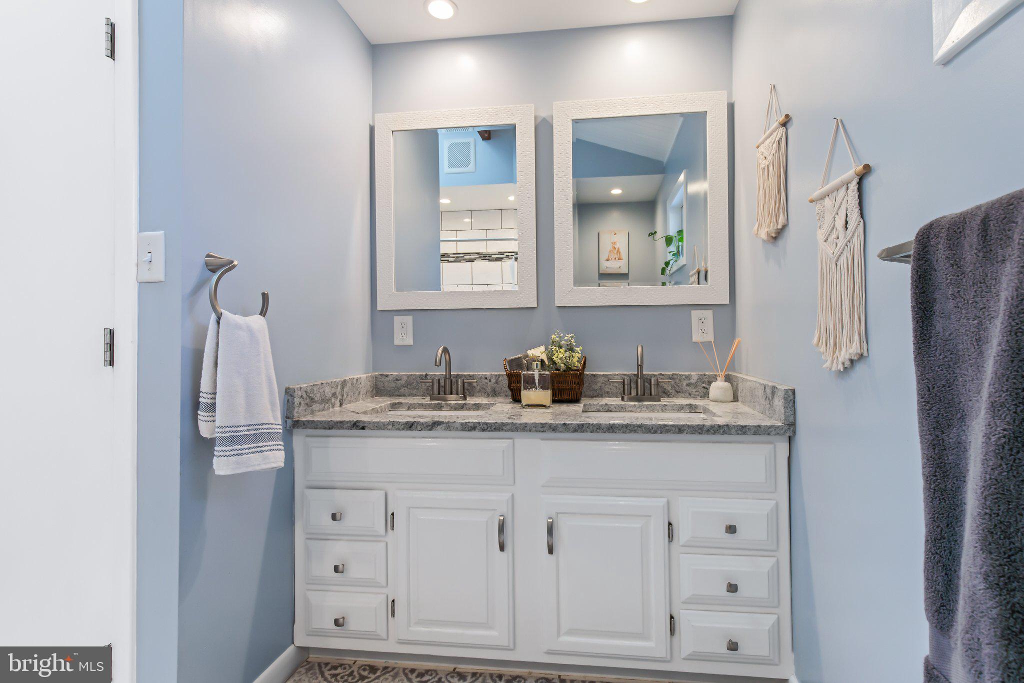 LETORT MANOR - Residential