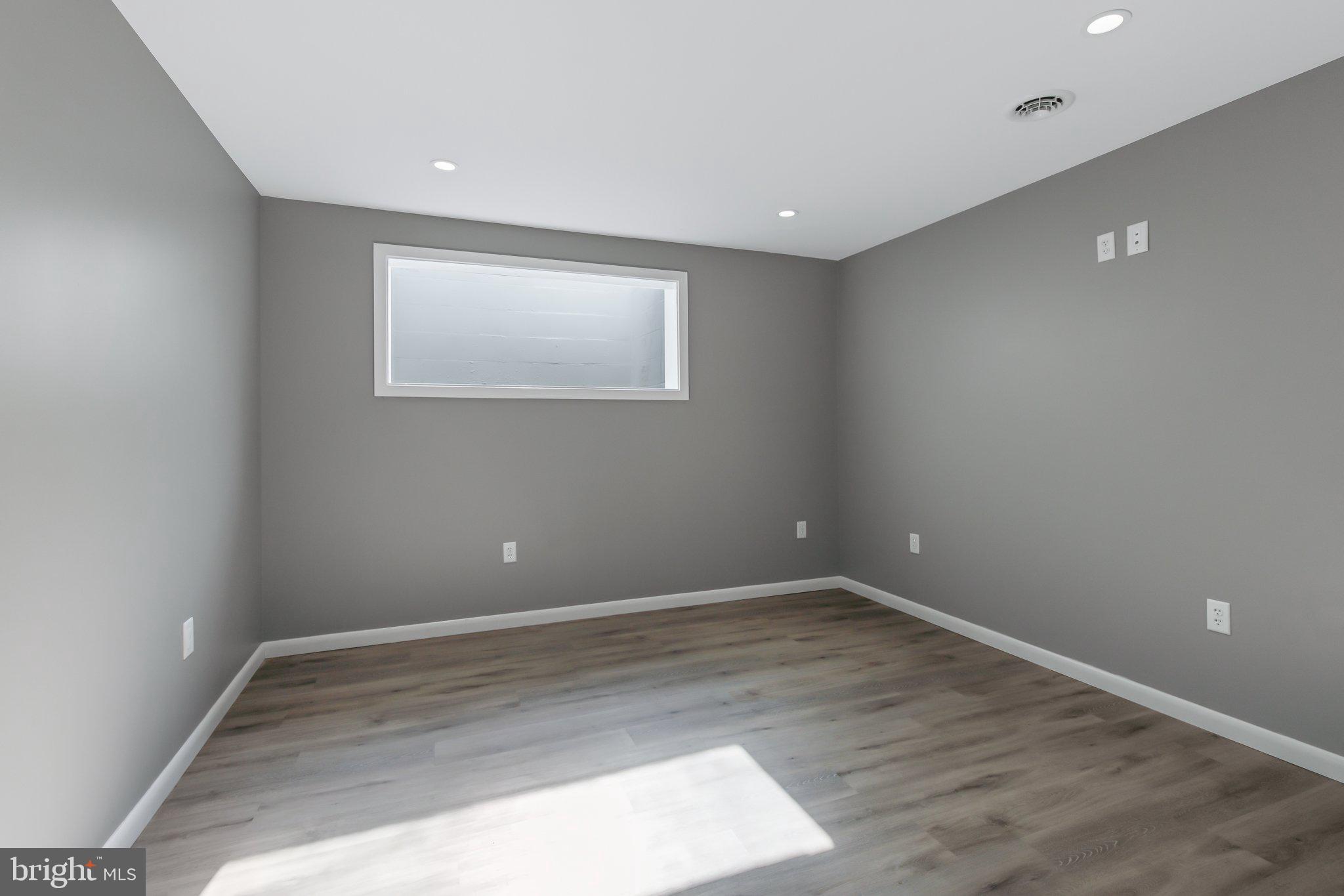 LETORT MANOR - Residential