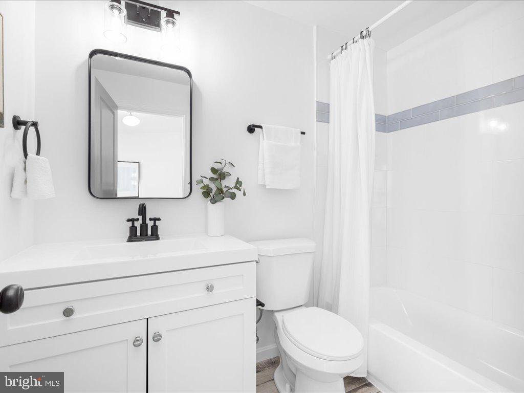 OLD DUNDALK - Residential