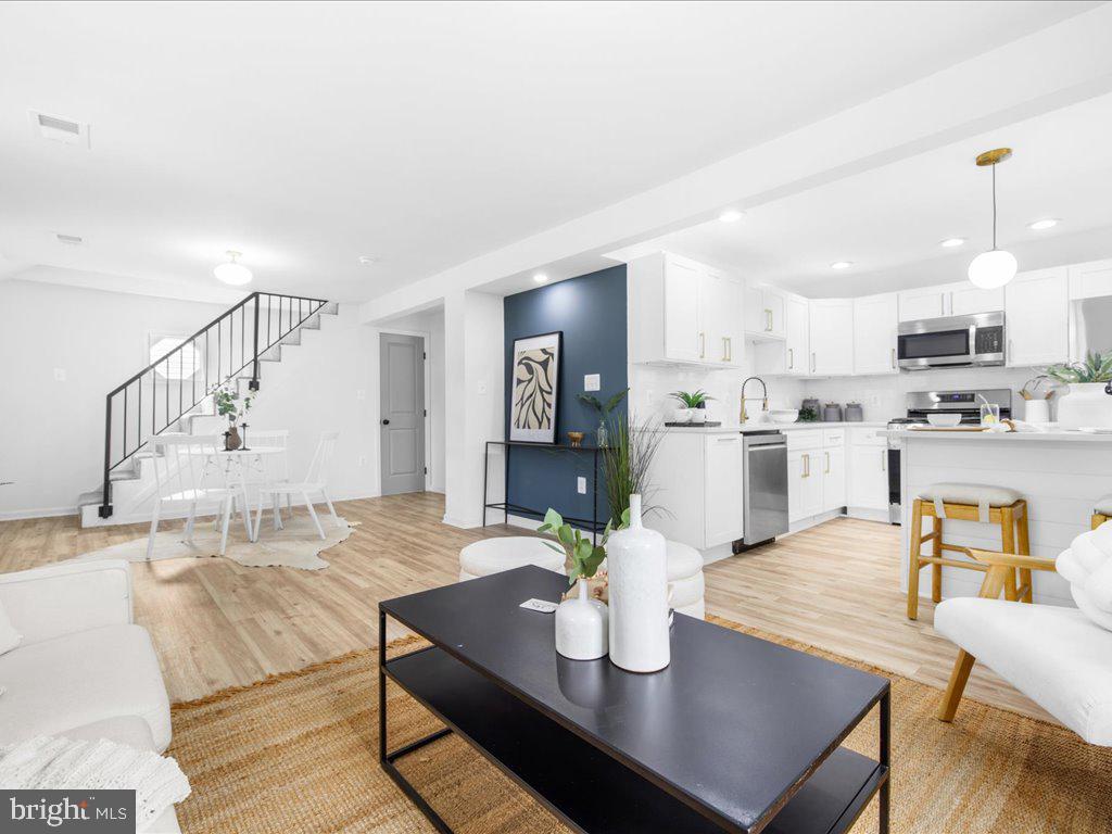 OLD DUNDALK - Residential