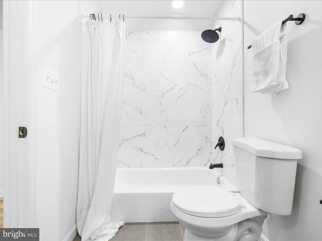 OLD DUNDALK - Residential