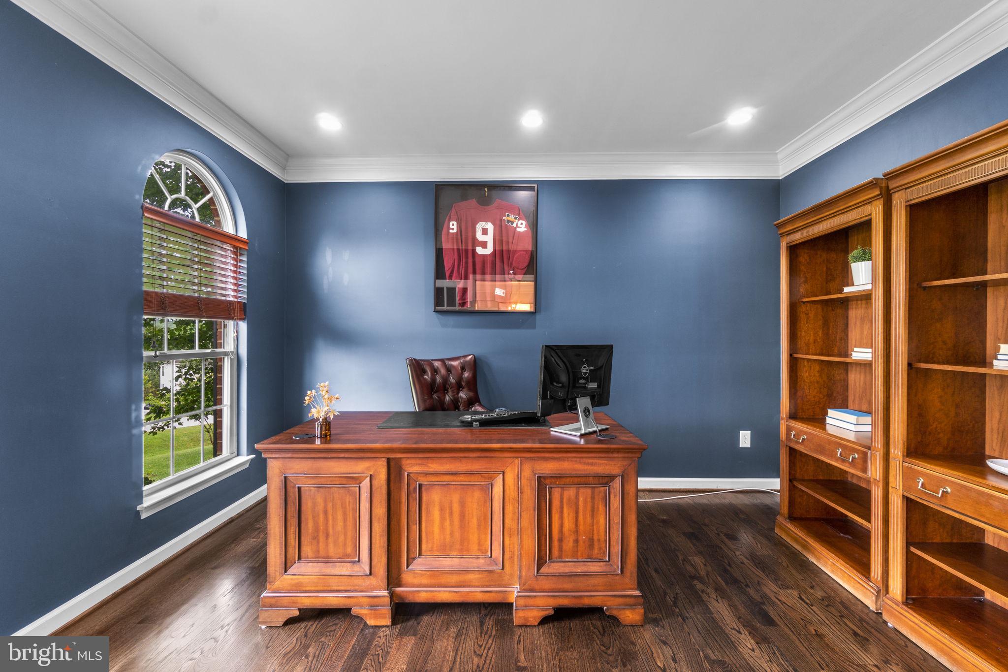609 CORSAIR COURT