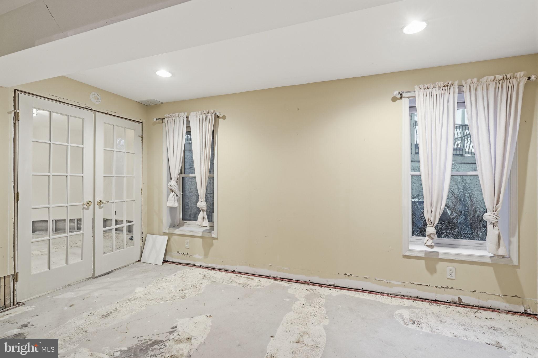 DOYLESTOWN LEA - Residential